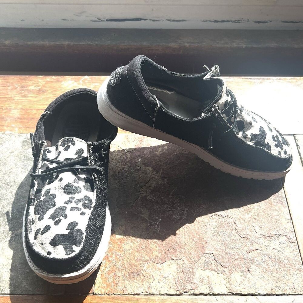 Hey Dude Women's Wendy Boho Cow shoes size 6
